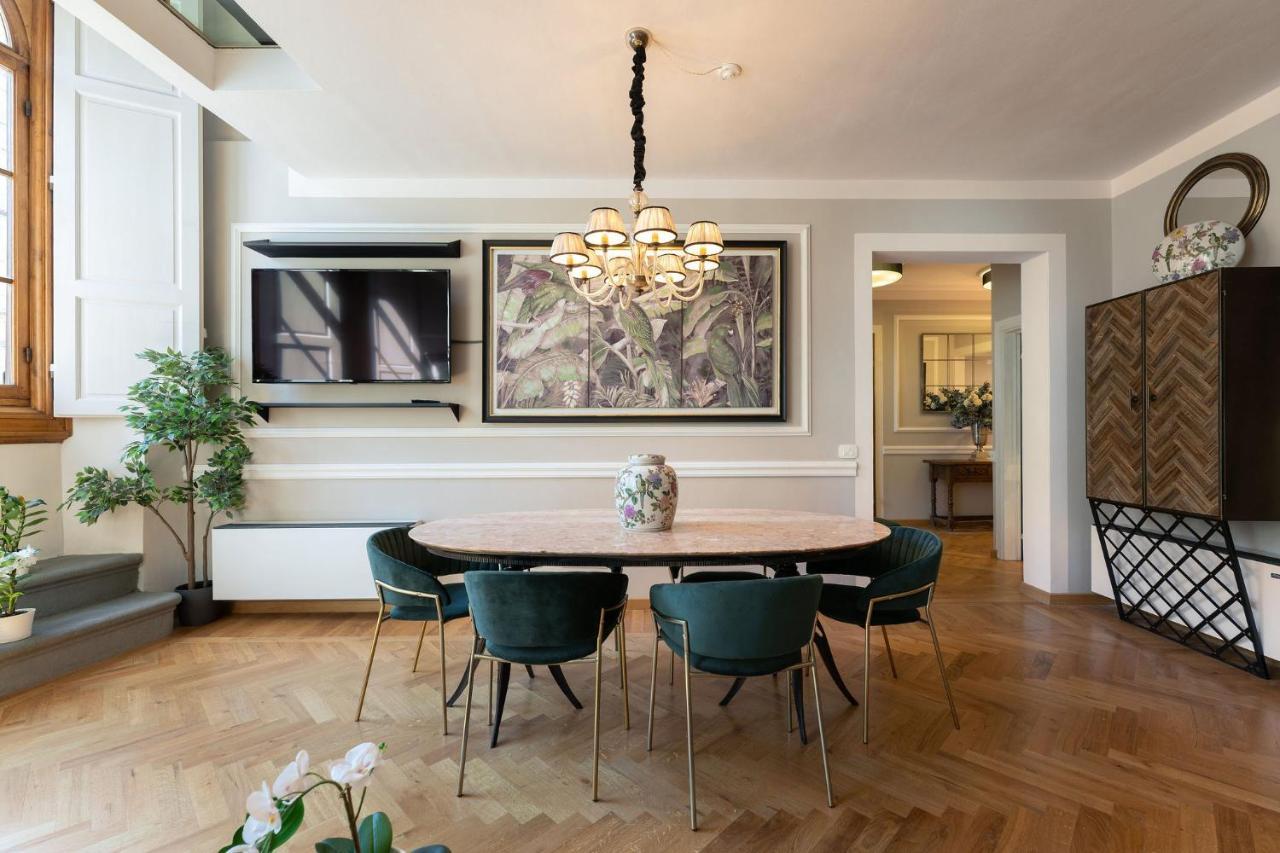 - Piazza San Lorenzo Appartement *
