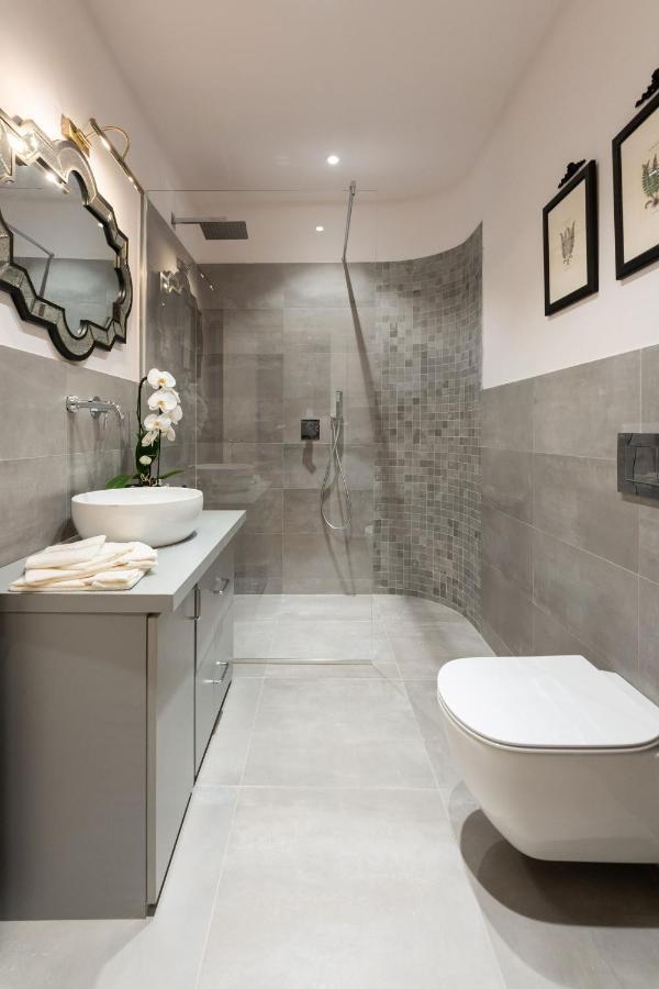 - Piazza San Lorenzo Appartement Florence